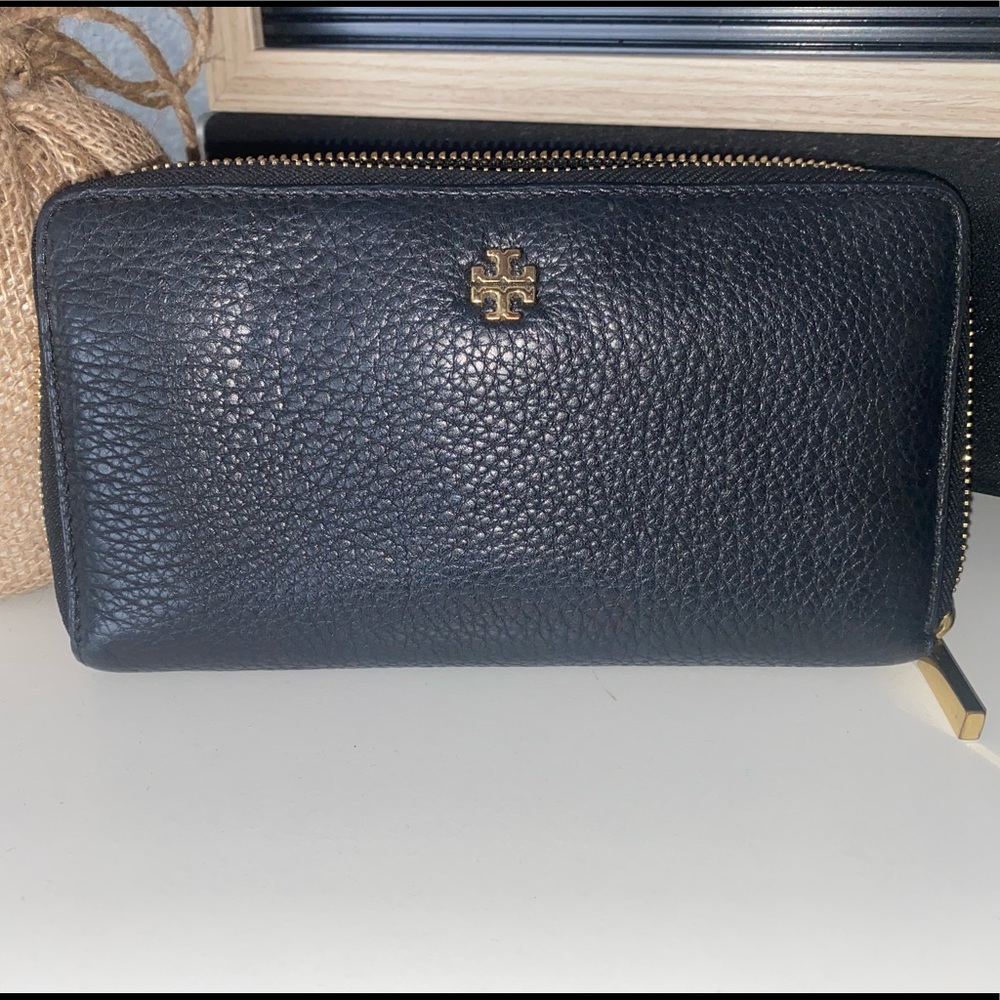 Tory Burch Wallet